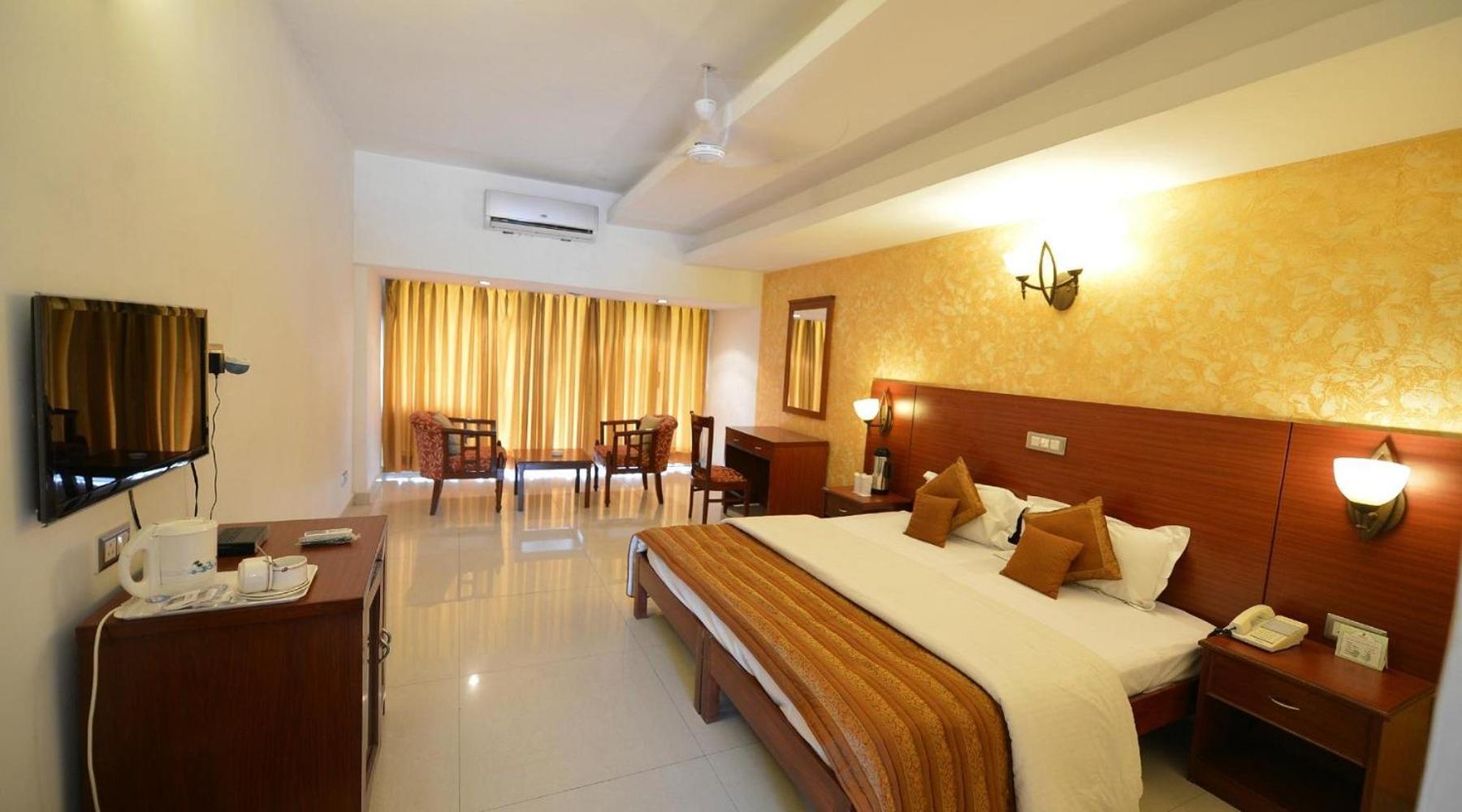 Hotel Raj Hans, Faridabad Exteriér fotografie